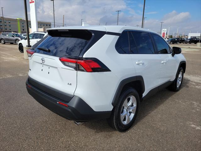 2024 Toyota RAV4 LE