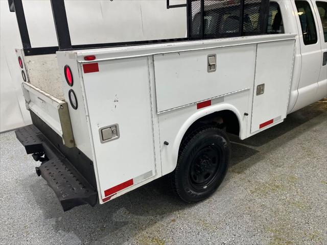 2011 Ford F-250 XL 4x4 4dr SuperCab 6.8 ft. SB Pickup
