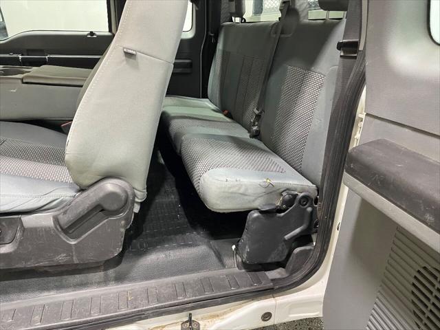 2011 Ford F-250 XL 4x4 4dr SuperCab 6.8 ft. SB Pickup
