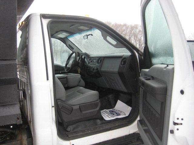 2011 Ford F-550 XL