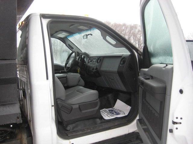 2011 Ford F-550 XL