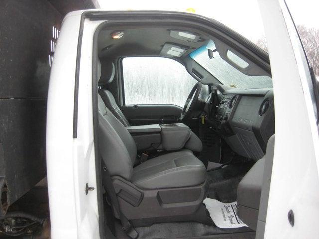 2011 Ford F-550 XL