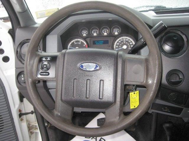 2011 Ford F-550 XL