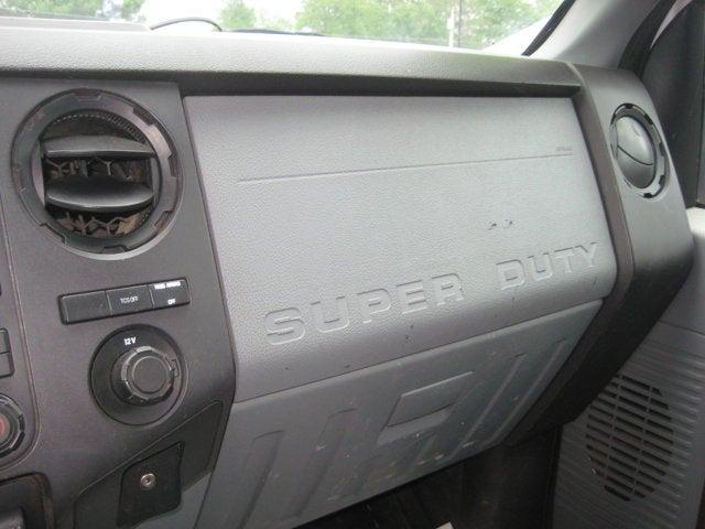 2011 Ford F-550 XL