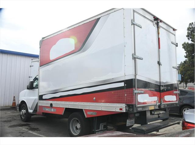 2016 Chevrolet Express Cutaway Work Van