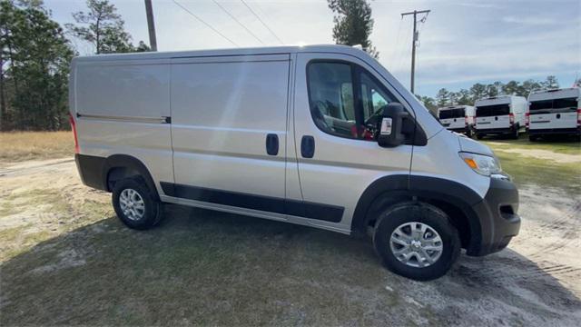 2024 RAM Ram ProMaster RAM PROMASTER 3500 SLT CARGO VAN LOW ROOF 136 WB