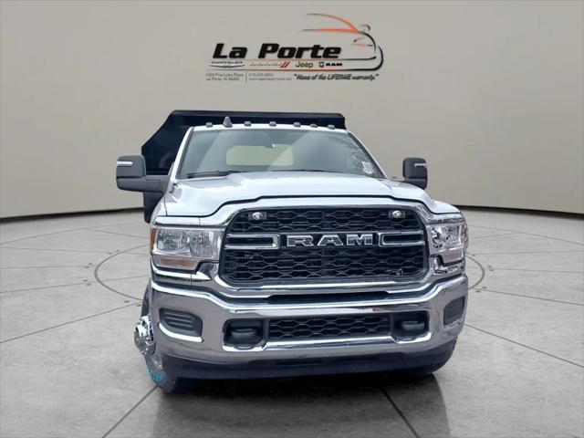 2024 RAM Ram 3500 Chassis Cab RAM 3500 TRADESMAN CHASSIS REGULAR CAB 4X4 84 CA