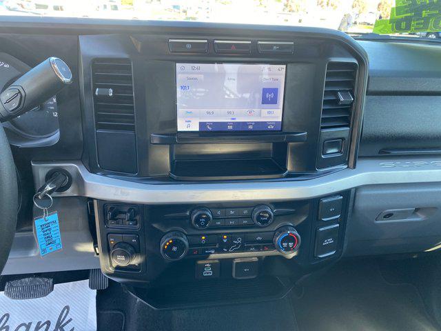 2023 Ford F-450 XLT Flatbed 4WD