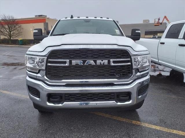 2024 RAM Ram 2500 RAM 2500 TRADESMAN CREW CAB 4X4 8 BOX