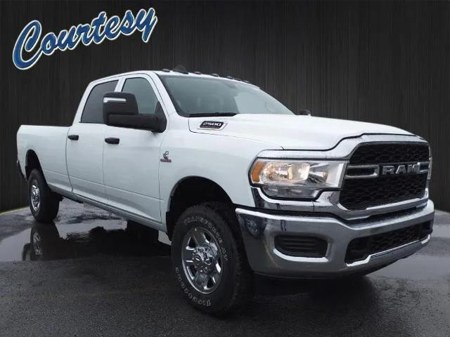 2024 RAM Ram 2500 RAM 2500 TRADESMAN CREW CAB 4X4 8 BOX