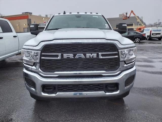 2024 RAM Ram 2500 RAM 2500 TRADESMAN CREW CAB 4X4 8 BOX