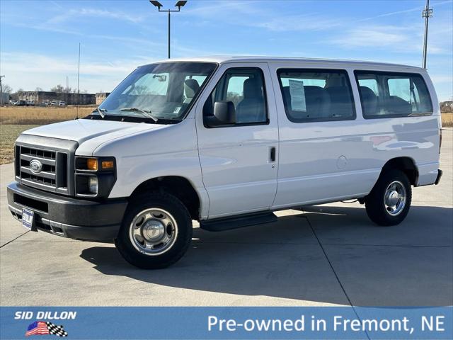 2011 Ford E-350 Super Duty XL