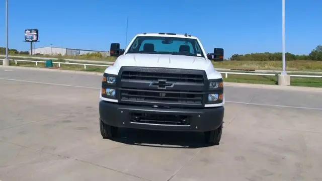 2023 Chevrolet Silverado MD LT