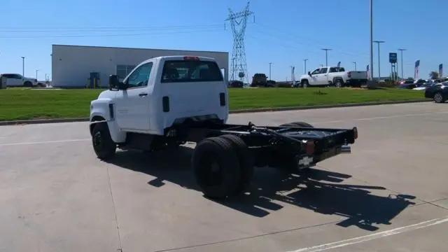 2023 Chevrolet Silverado MD LT