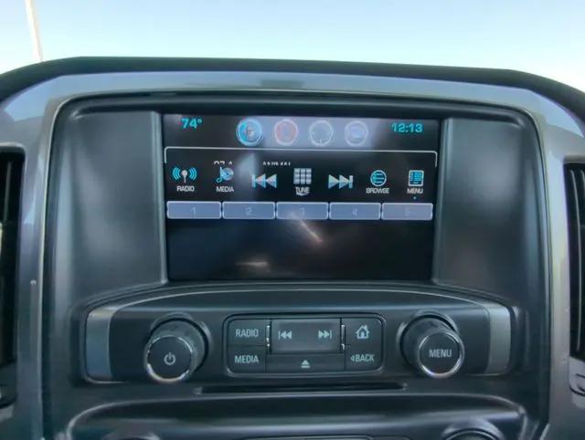 2023 Chevrolet Silverado MD LT