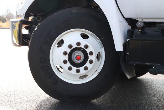 2024 Ford F-650 Base
