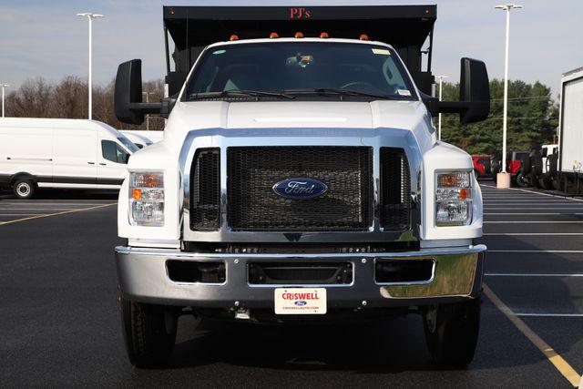 2024 Ford F-650 Base