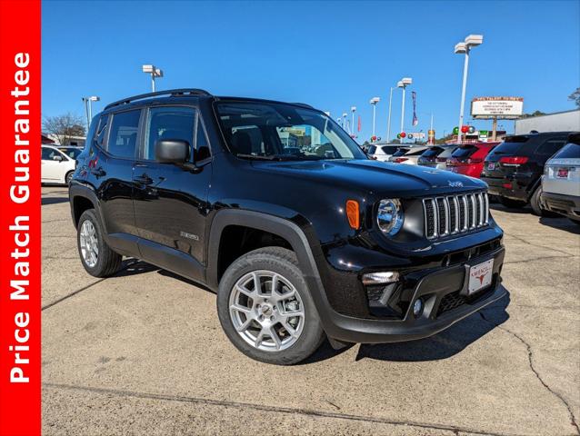 2023 Jeep Renegade RENEGADE LATITUDE 4X4