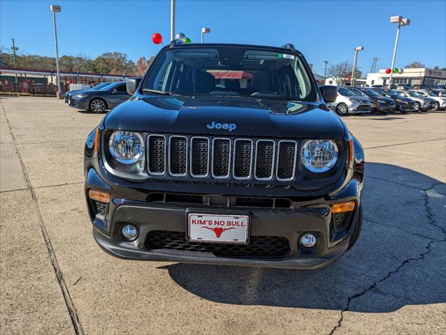 2023 Jeep Renegade RENEGADE LATITUDE 4X4