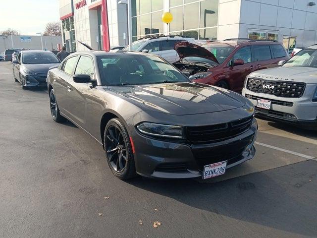 2018 Dodge Charger SXT RWD