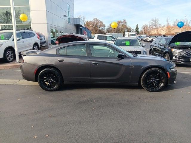2018 Dodge Charger SXT RWD