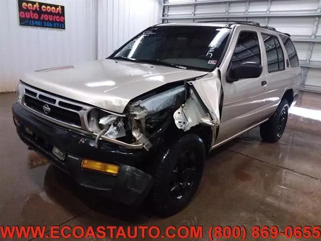 1998 Nissan Pathfinder SE-V6 4WD for sale in Bedford, VA