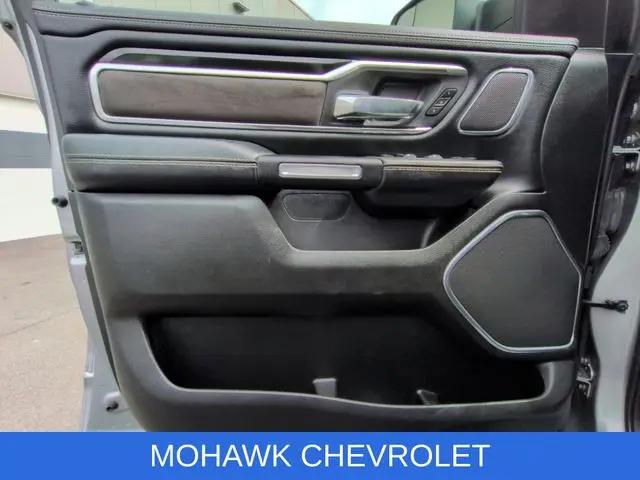 2022 Ram 1500 Laramie Crew Cab 4x4 6'4" Box