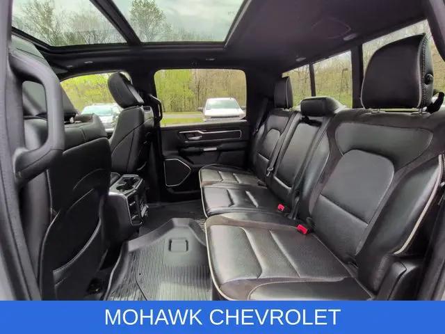 2022 Ram 1500 Laramie Crew Cab 4x4 6'4" Box