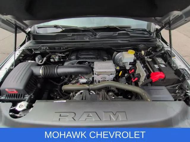 2022 Ram 1500 Laramie Crew Cab 4x4 6'4" Box