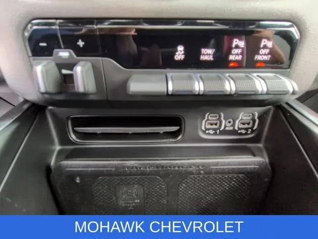 2022 Ram 1500 Laramie Crew Cab 4x4 6'4" Box