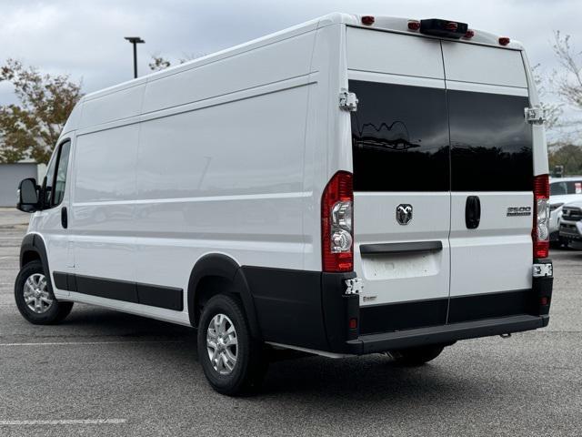 2024 RAM Ram ProMaster RAM PROMASTER 3500 SLT+ CARGO VAN HIGH ROOF 159 WB EXT