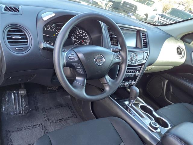 2020 Nissan Pathfinder S 4WD