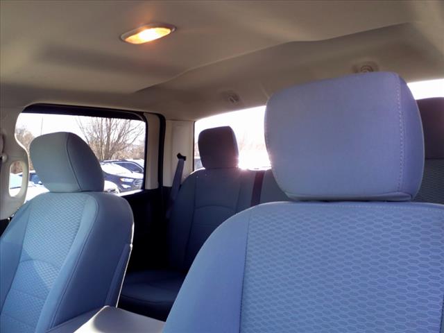 2017 Ram 1500 Express Crew Cab 4x4 57 Box