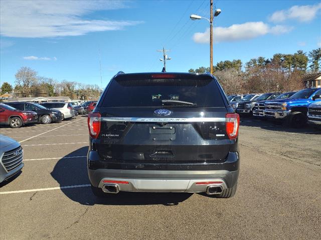 2017 Ford Explorer Platinum