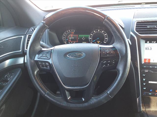 2017 Ford Explorer Platinum