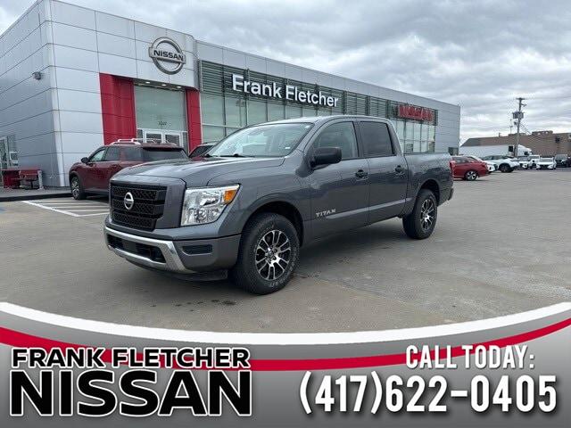 2022 Nissan Titan Crew Cab SV 4x4 for sale in Joplin, MO