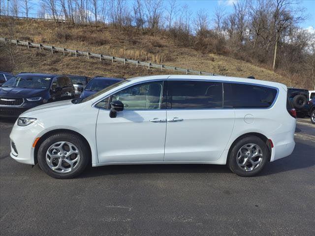 2024 Chrysler Pacifica PACIFICA LIMITED