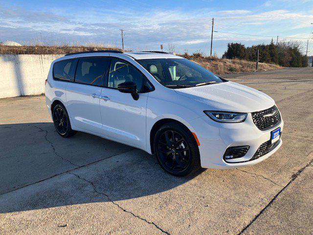 2024 Chrysler Pacifica PACIFICA LIMITED