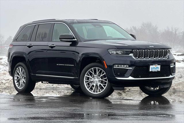 2024 Jeep Grand Cherokee GRAND CHEROKEE SUMMIT 4X4