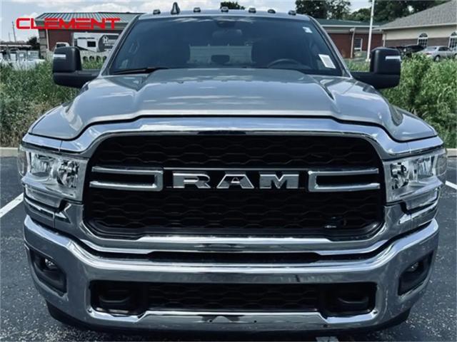 2024 RAM Ram 3500 Chassis Cab RAM 3500 TRADESMAN CREW CAB CHASSIS 4X2 60 CA