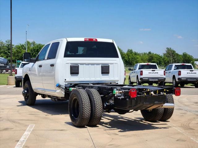 2024 RAM Ram 3500 Chassis Cab RAM 3500 TRADESMAN CREW CAB CHASSIS 4X4 60 CA