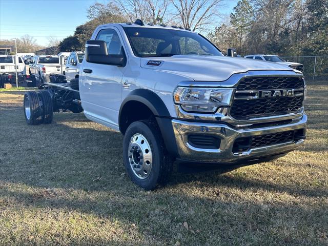 2024 RAM Ram 5500 Chassis Cab RAM 5500 TRADESMAN CHASSIS REGULAR CAB 4X2 108 CA