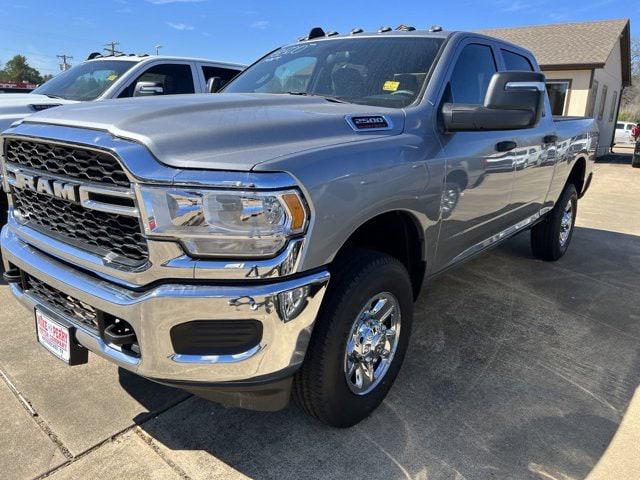 2024 RAM Ram 2500 RAM 2500 TRADESMAN CREW CAB 4X4 64 BOX