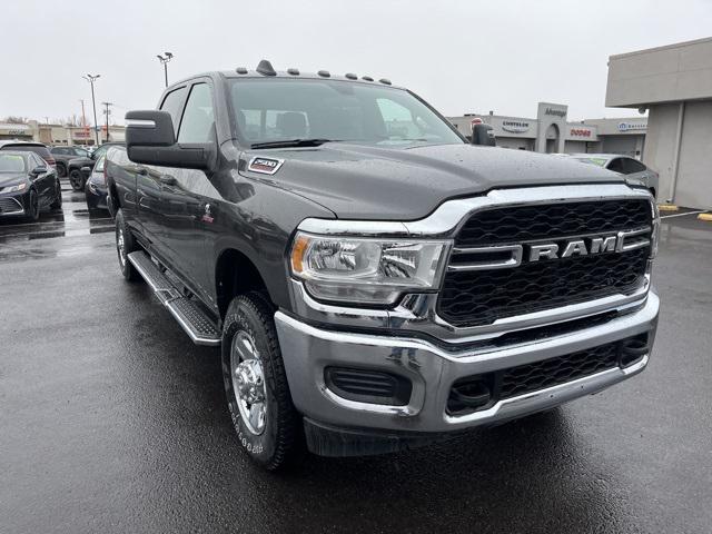 2024 RAM Ram 2500 RAM 2500 TRADESMAN CREW CAB 4X4 8 BOX