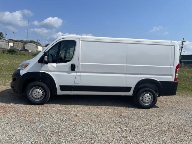 2024 RAM Ram ProMaster RAM PROMASTER 3500 TRADESMAN CARGO VAN LOW ROOF 136 WB