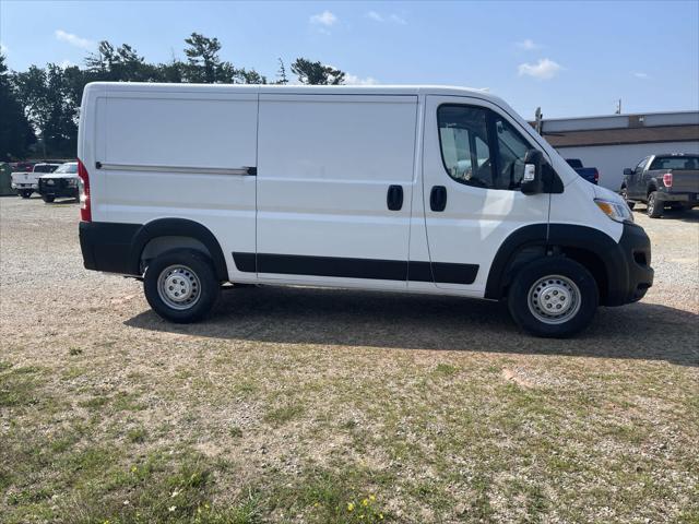 2024 RAM Ram ProMaster RAM PROMASTER 3500 TRADESMAN CARGO VAN LOW ROOF 136 WB