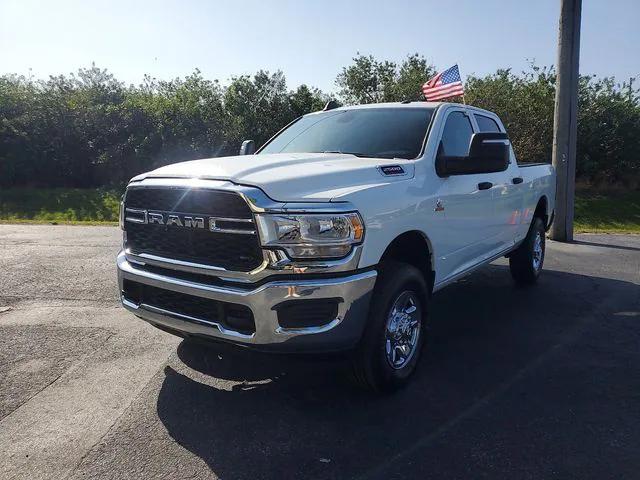 2024 RAM Ram 2500 RAM 2500 TRADESMAN CREW CAB 4X4 64 BOX