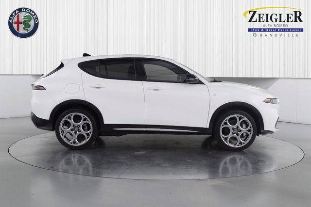 2024 Alfa Romeo Tonale TONALE Ti EAWD