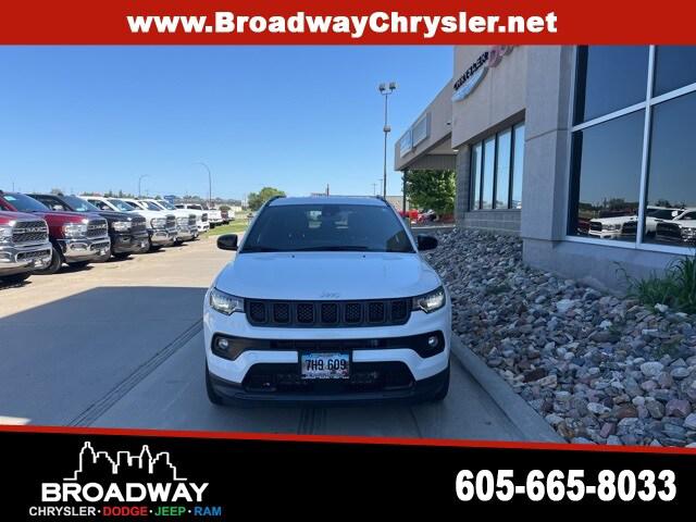 2023 Jeep Compass Latitude 4x4 2023 Jeep Compass Latitude 4x4