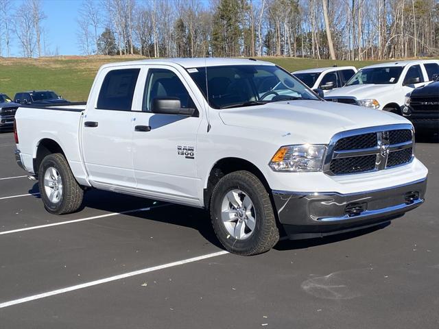 2023 RAM Ram 1500 Classic RAM 1500 CLASSIC TRADESMAN CREW CAB 4X4 57 BOX